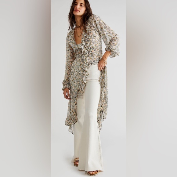 Free People Dresses & Skirts - NWT Free People S Gigi Printed Maxi in Antique Combo New Floral Button Down $198